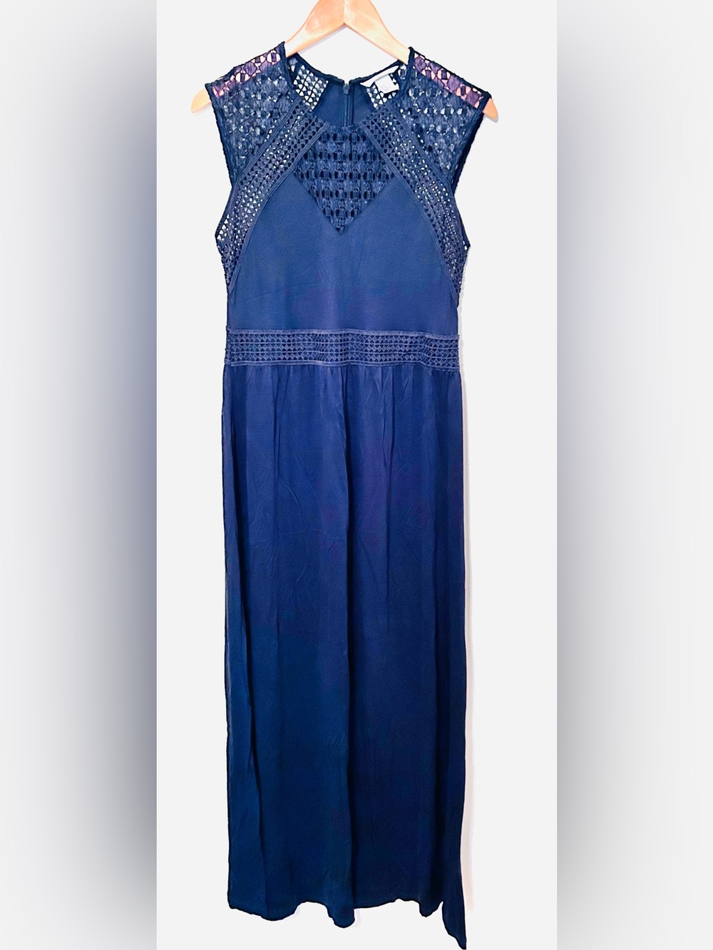 Women’s H&M Navy Blue Eyelet Maxi Dress size medium nearly new